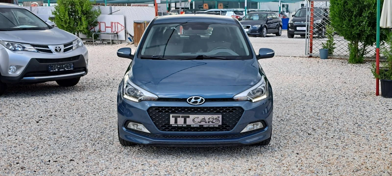 Hyundai I20 Бензин Автомат, снимка 2 - Автомобили и джипове - 55156755