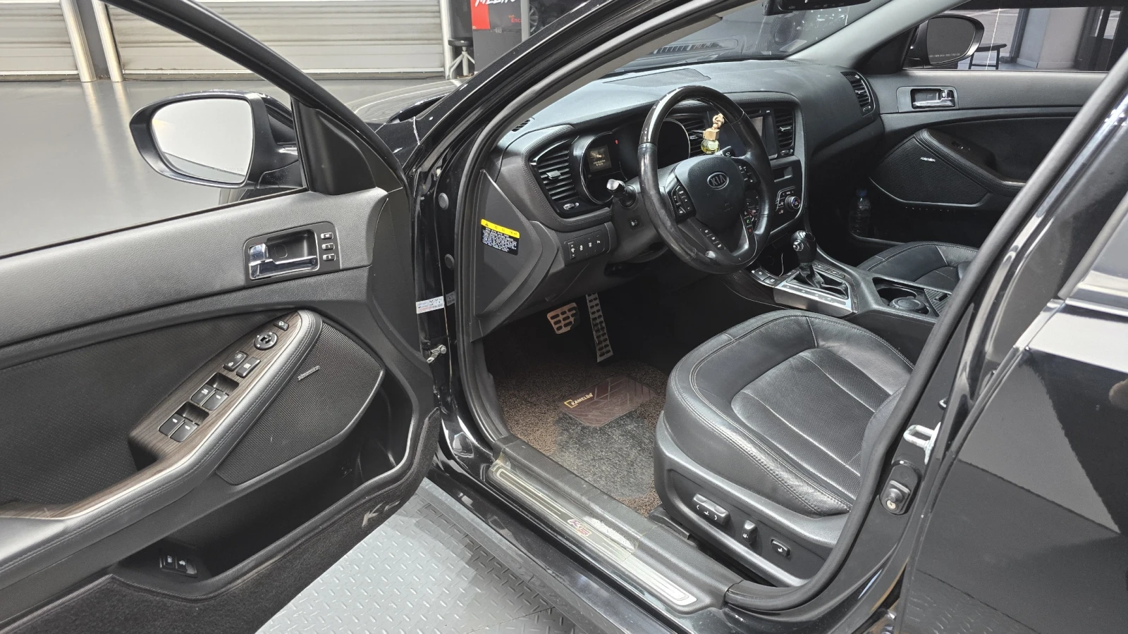 Kia K5 2.0T* ПОДГРЕВ ВОЛАН* КРАЙНА ЦЕНА, снимка 10 - Автомобили и джипове - 55496119
