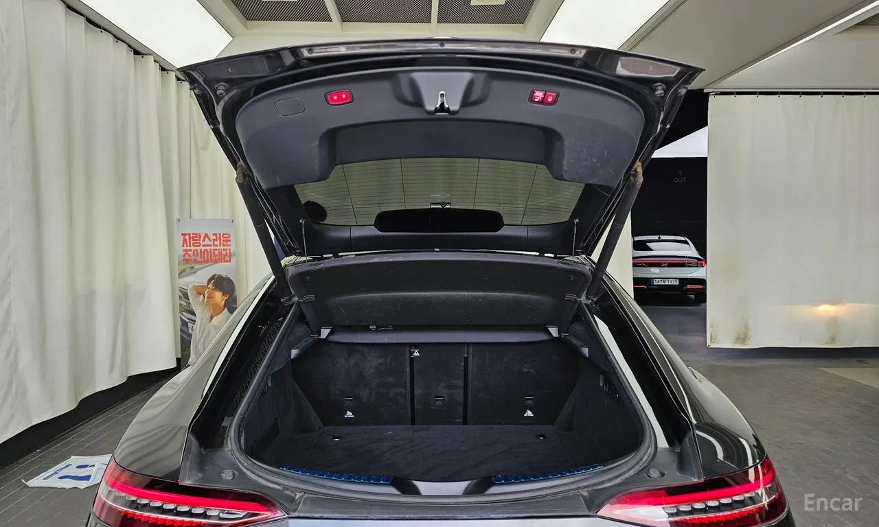 Mercedes-Benz AMG GT 43 4 Matic Full extras * Панорама, снимка 7 - Автомобили и джипове - 55652106