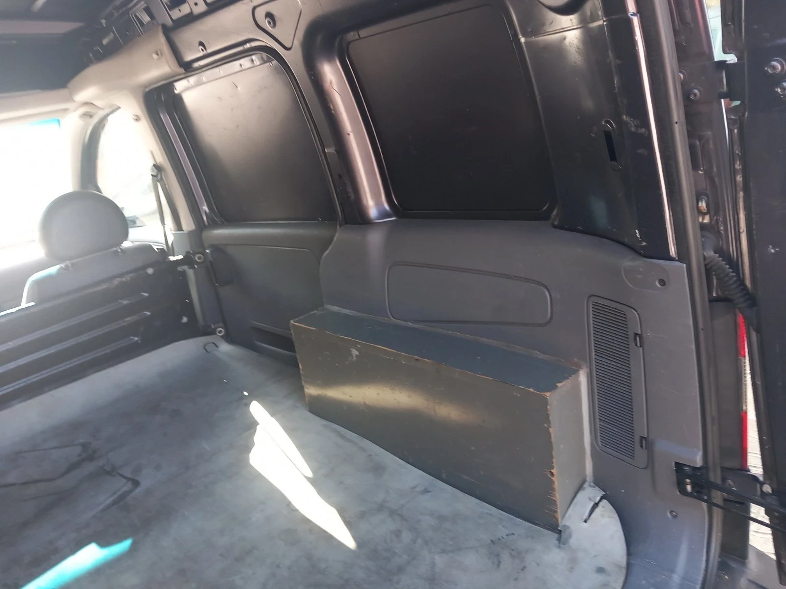 Opel Combo 1.7CDTI, снимка 9 - Автомобили и джипове - 55725296