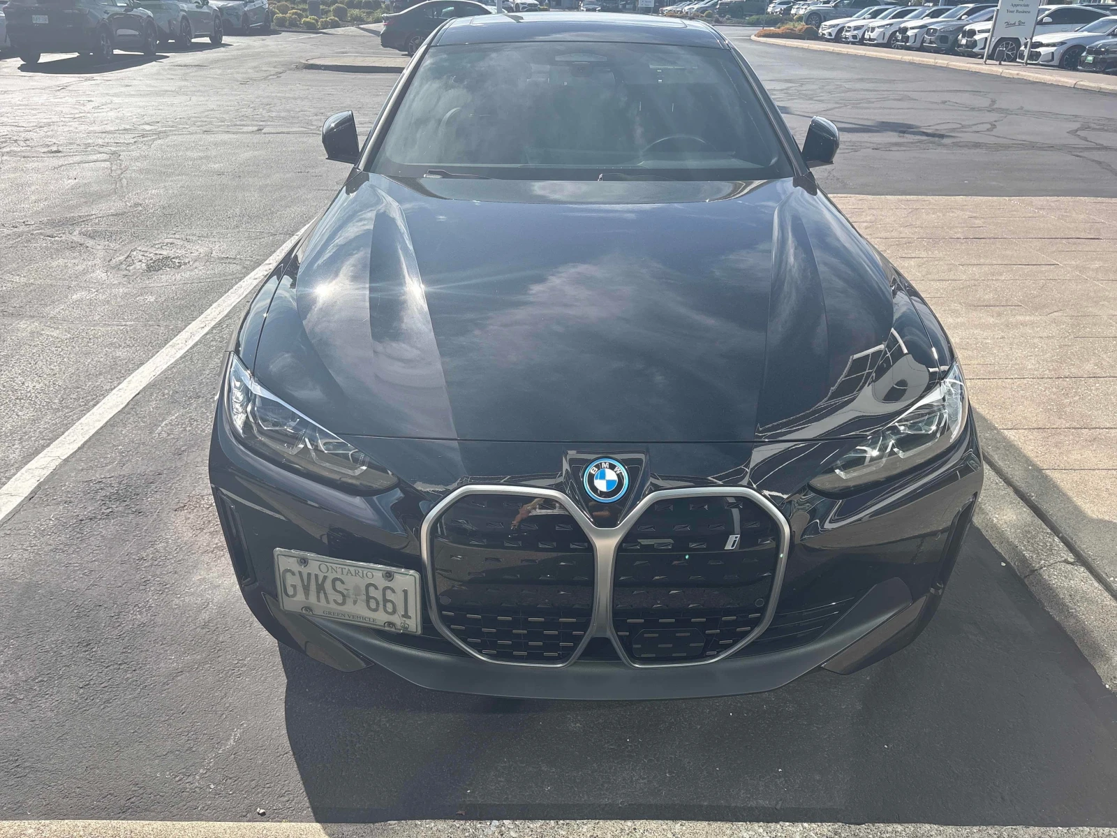 BMW i4 * eDrive35 * АВТОКРЕДИТ БЕЗ ПЪРВОНАЧАЛНА ВНОСКА* , снимка 6 - Автомобили и джипове - 56083864
