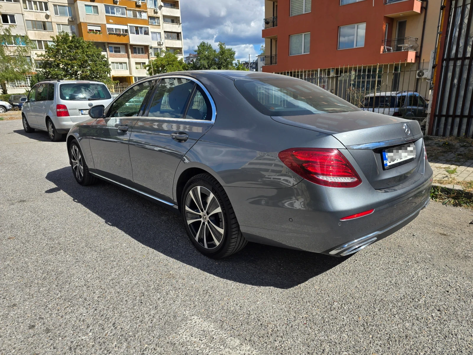 Mercedes-Benz E 350 85 000км 286 к.с., снимка 3 - Автомобили и джипове - 56193604