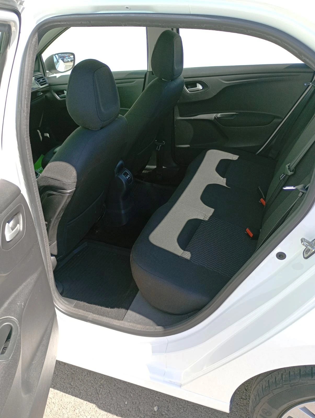 Peugeot 301     1, 5 HDI , снимка 7 - Автомобили и джипове - 56206041