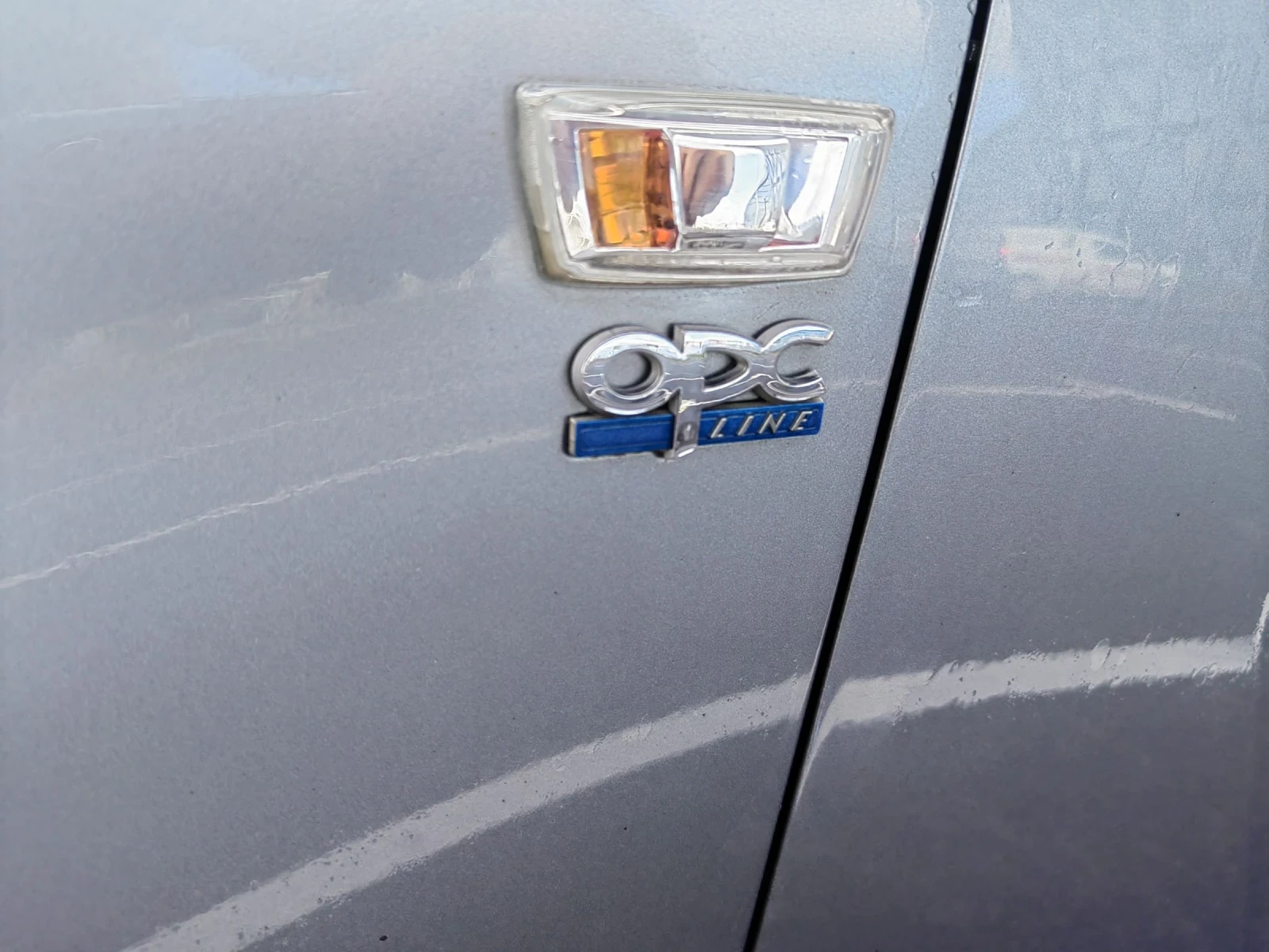 Opel Insignia 2.0Газ, снимка 4 - Автомобили и джипове - 56599965