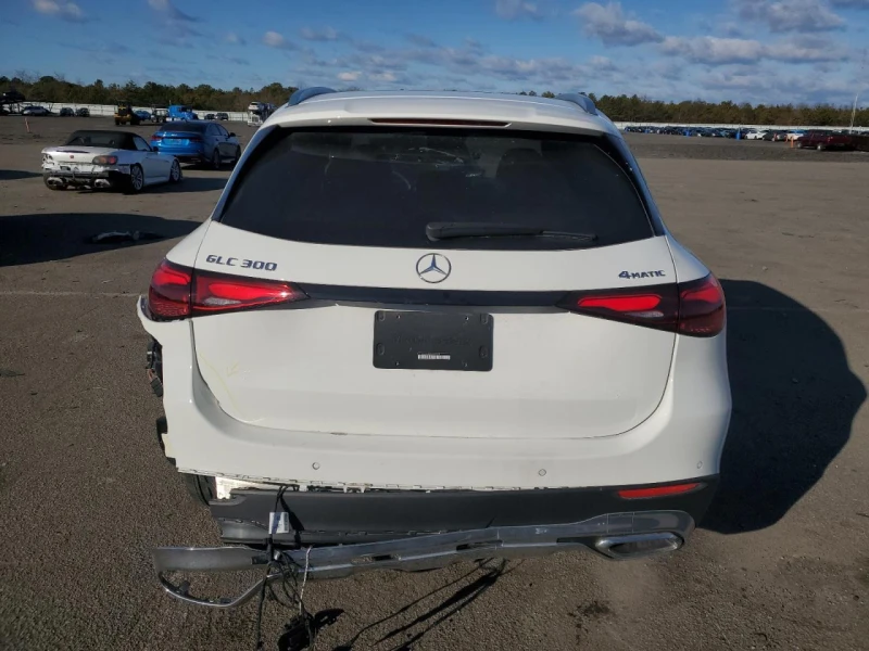 Mercedes-Benz GLC 300 4MATIC, снимка 3 - Автомобили и джипове - 49232266