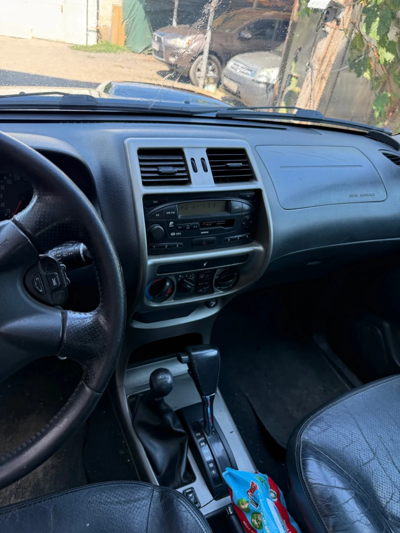 Nissan Terrano 2, снимка 5 - Автомобили и джипове - 52023849