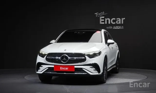 Mercedes-Benz GLC 300 4MATIC COUPE/ОБДУХВАНЕ/ПАНОРАМА/ДИСТРОНИК/360/HUD