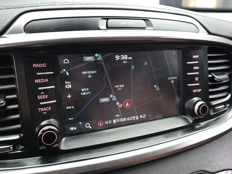Kia Sorento DIESEL 2.0 2WD NOBLESSE, снимка 14 - Автомобили и джипове - 55386624