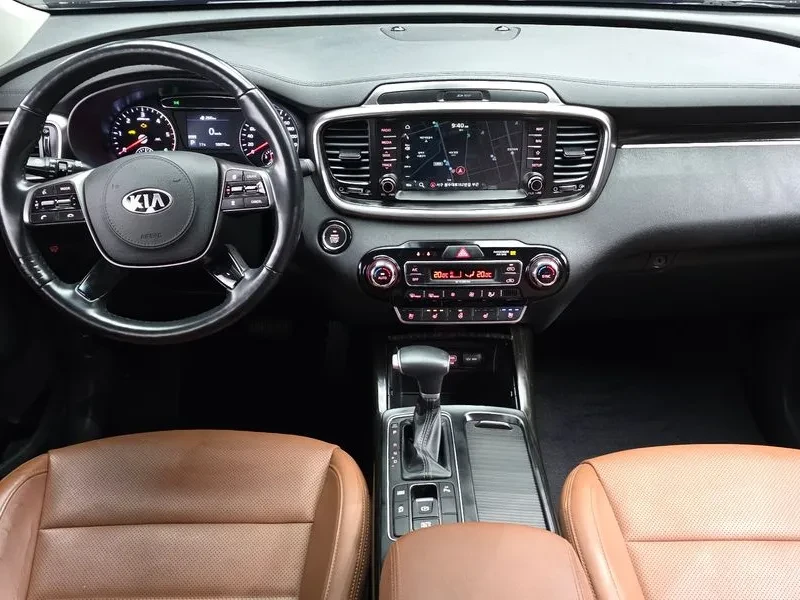 Kia Sorento DIESEL 2.0 2WD NOBLESSE, снимка 7 - Автомобили и джипове - 55386624