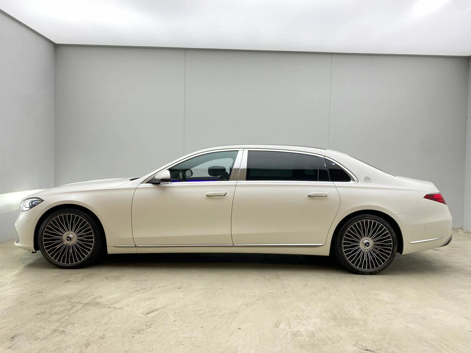 Mercedes-Benz S 680 MAYBACH/ FIRST CLASS/ DESIGNO/ EXCLUSIV/ BURM 4D/  - изображение 3