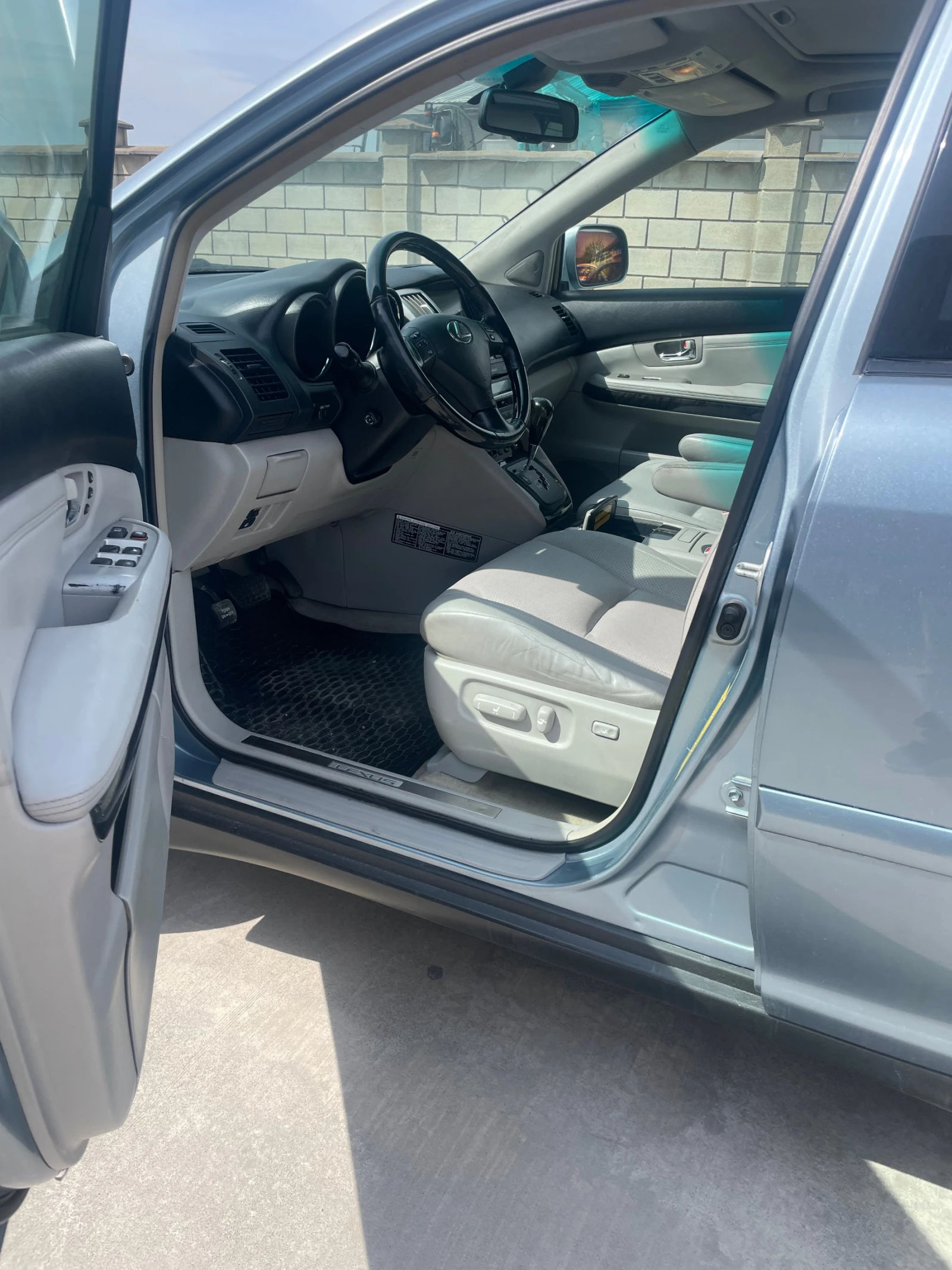 Lexus RX 350  - изображение 4