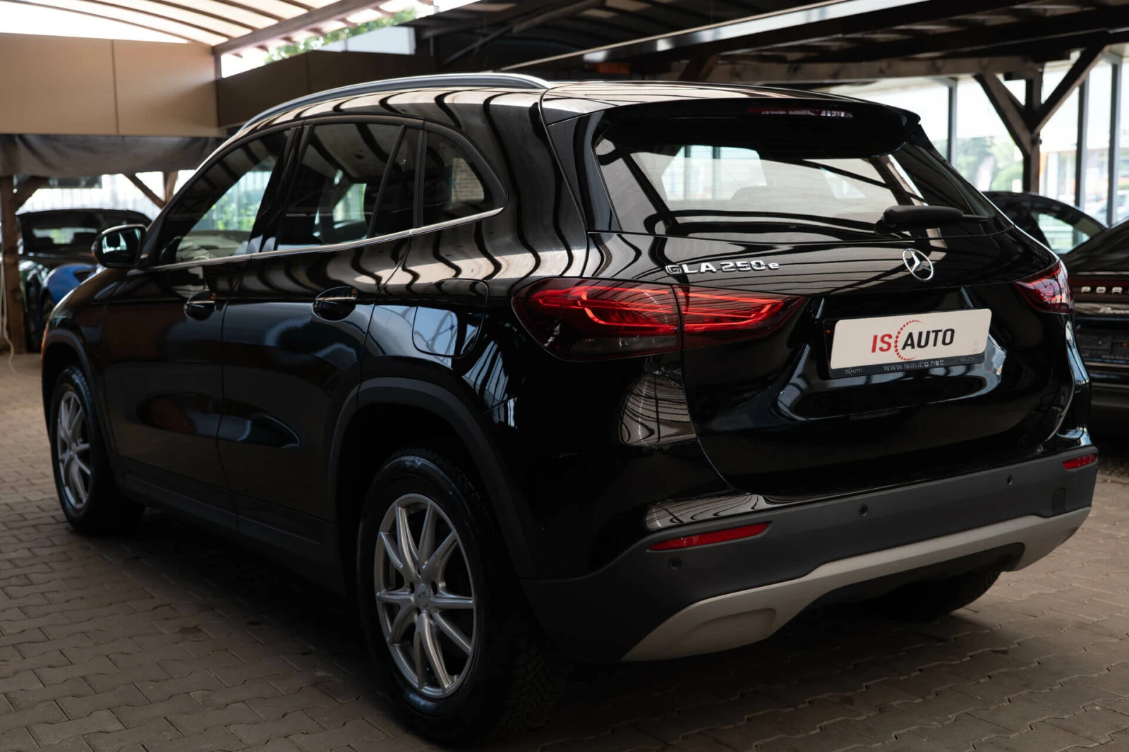 Mercedes-Benz GLA 250 EQ Power/Dynamic/Virtual/Камера/F1 - изображение 5