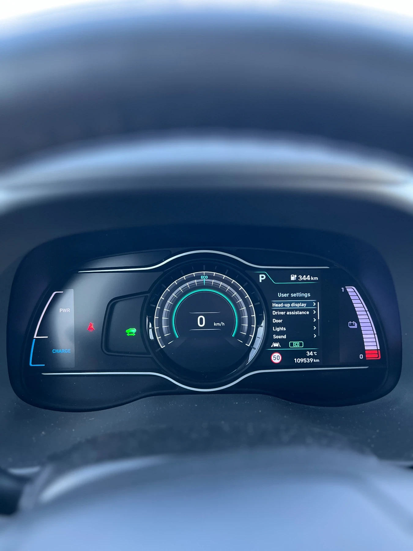 Hyundai Kona PREMIUM 64KWh/HEADUP/DISSTR/BLUELINK/SOH96.6% | Mobile.bg   14