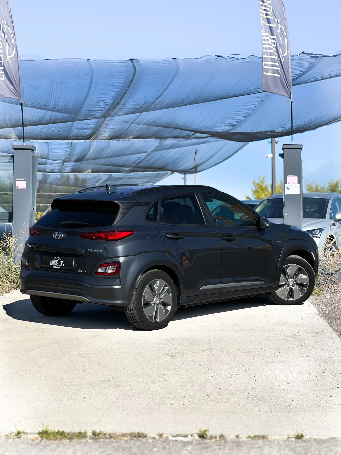 Hyundai Kona PREMIUM 64KWh/HEADUP/DISSTR/BLUELINK/ТЕРМОПОМПА - изображение 4