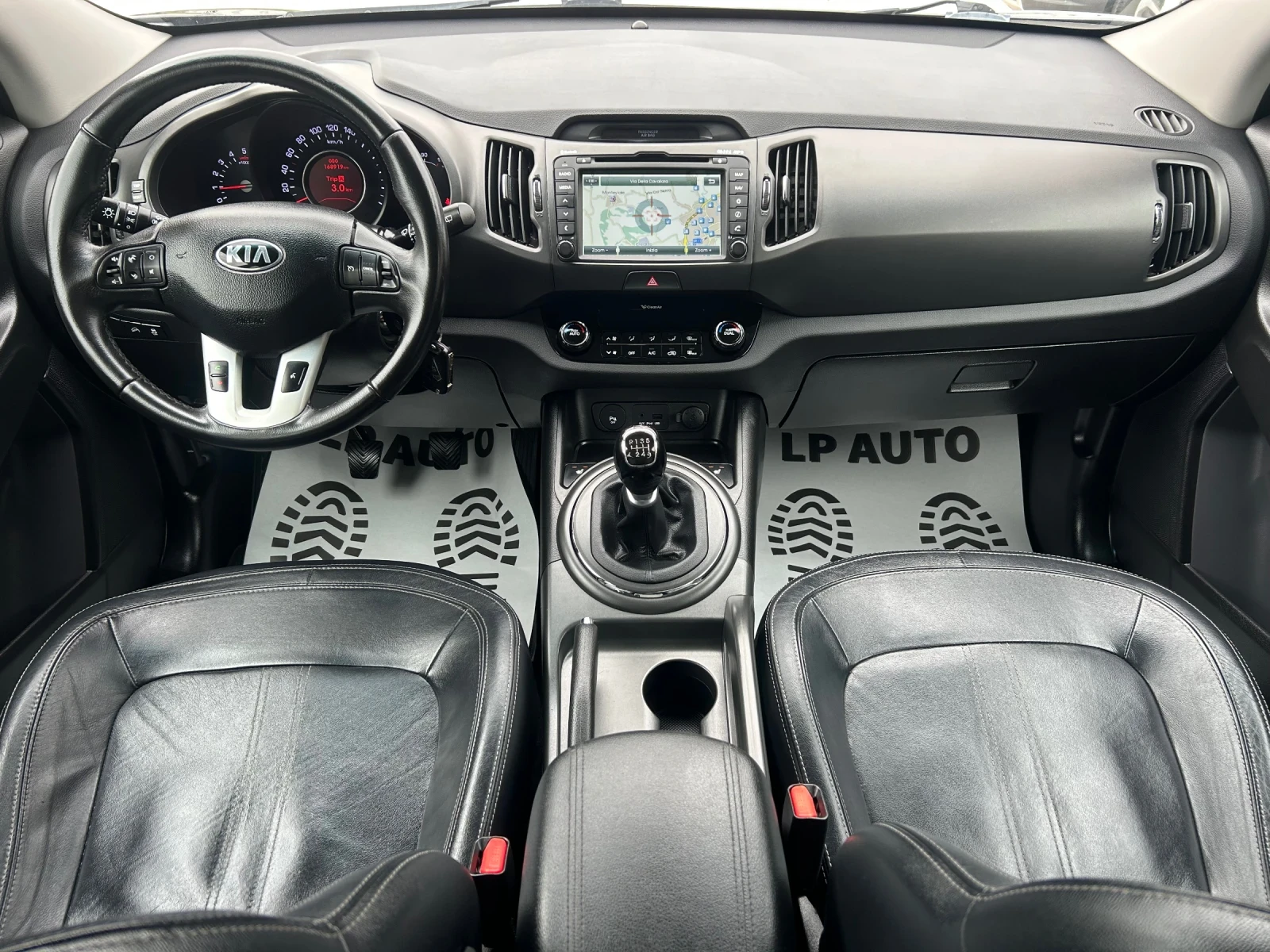 Kia Sportage * 1.7* CRDI* НАВИГАЦИЯ* КОЖА* КАМЕРА* , снимка 11 - Автомобили и джипове - 54216210