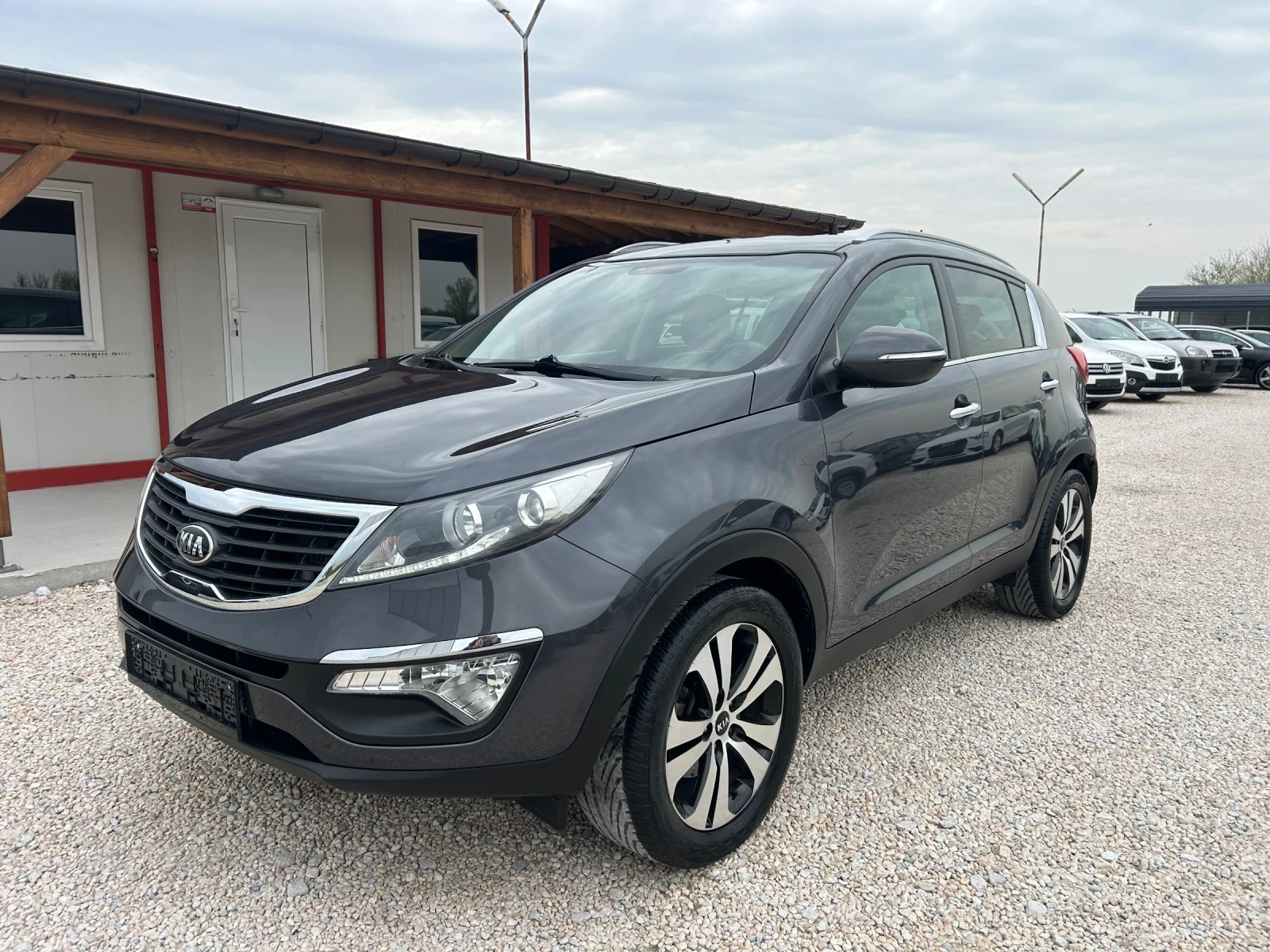 Kia Sportage * 1.7* CRDI* НАВИГАЦИЯ* КОЖА* КАМЕРА* 