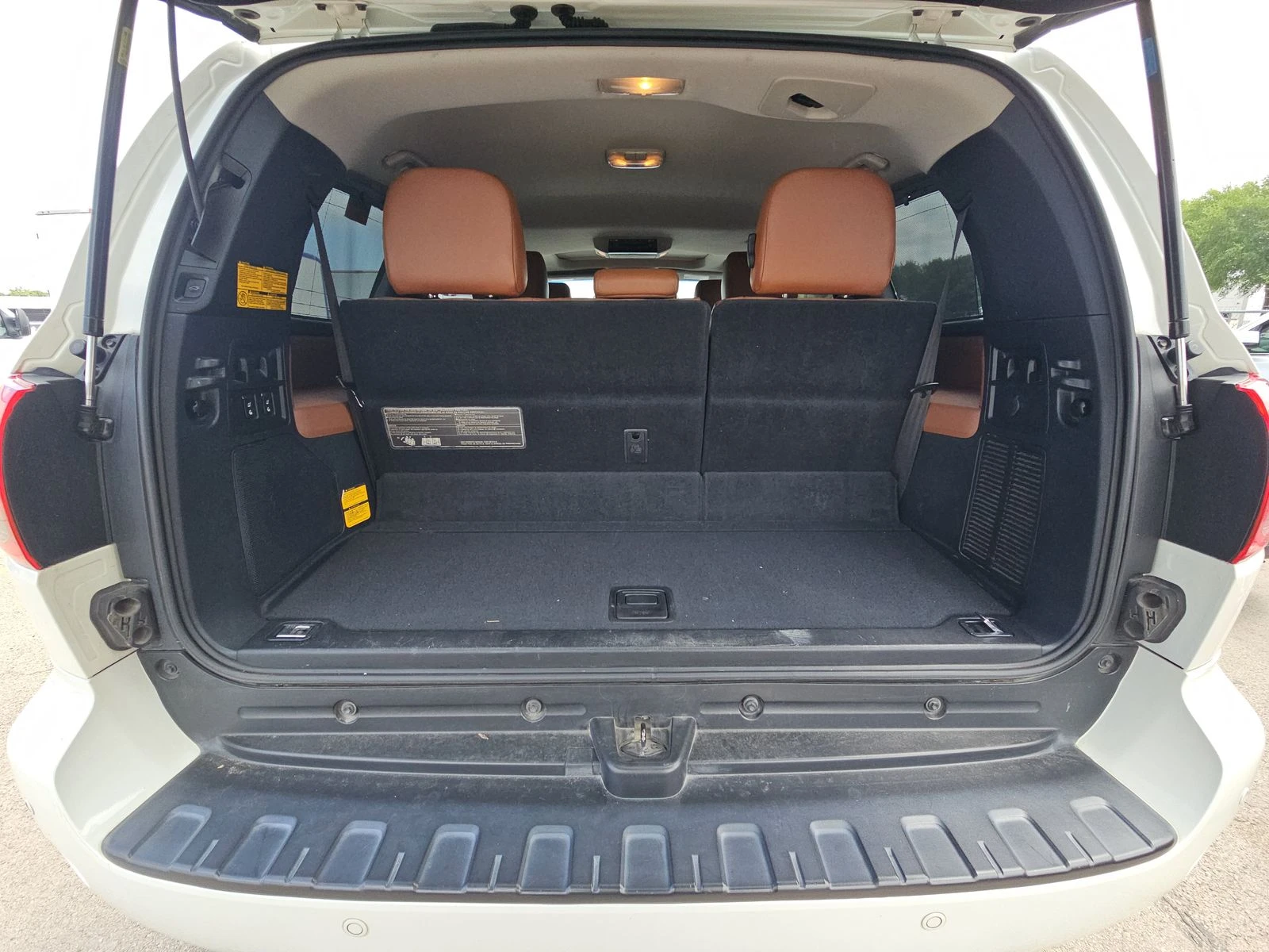 Toyota Sequoia Platinum, снимка 15 - Автомобили и джипове - 54328875