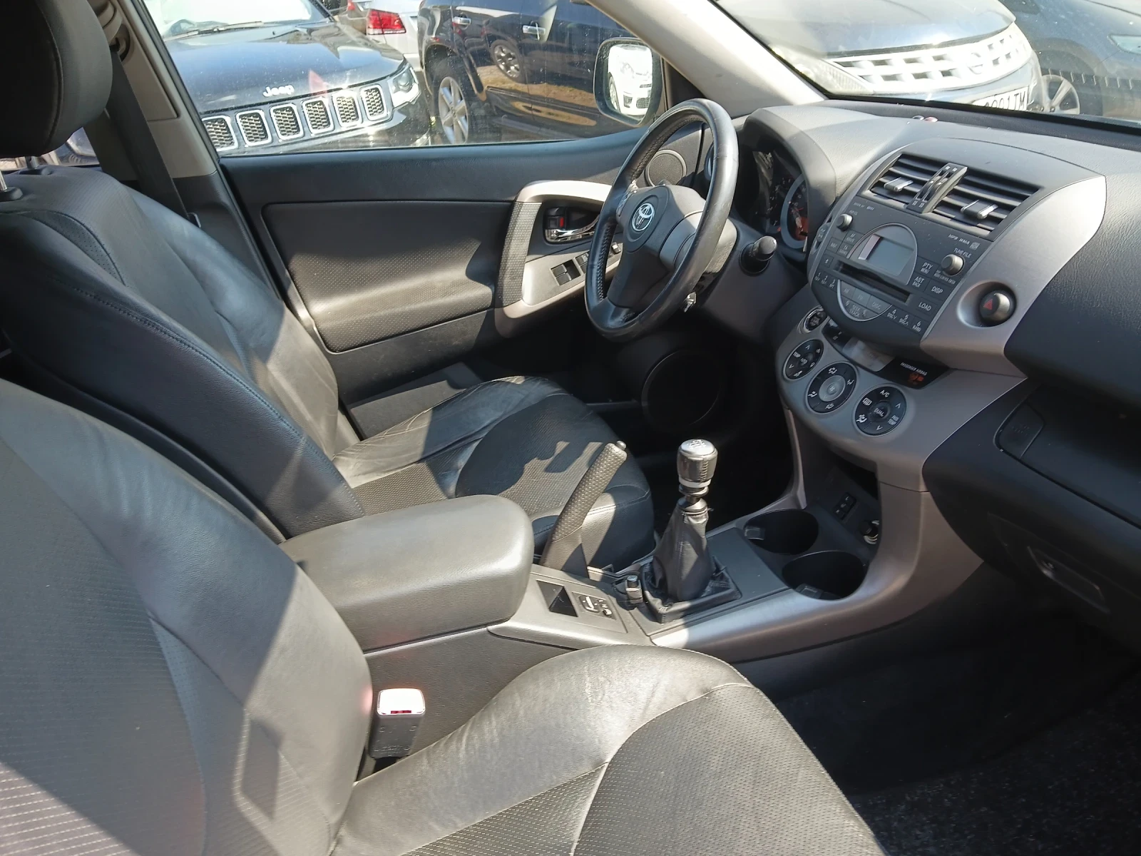 Toyota Rav4 2.2 4х4, снимка 6 - Автомобили и джипове - 55778007
