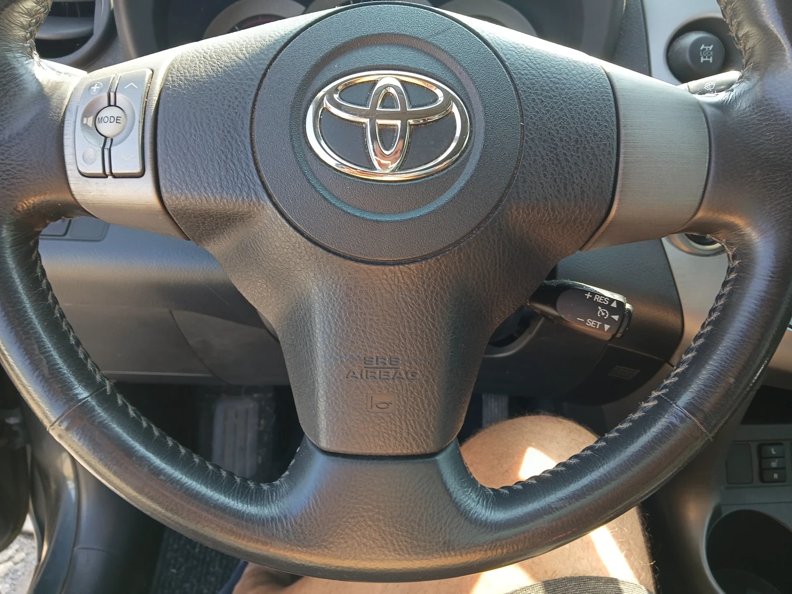 Toyota Rav4 2.2 4х4, снимка 11 - Автомобили и джипове - 55778007