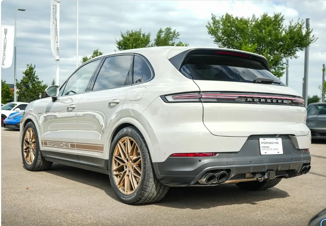 Porsche Cayenne E-HYBIRD | SOFT CLOSE | MASSAGE | 21* RS, снимка 2 - Автомобили и джипове - 56097509