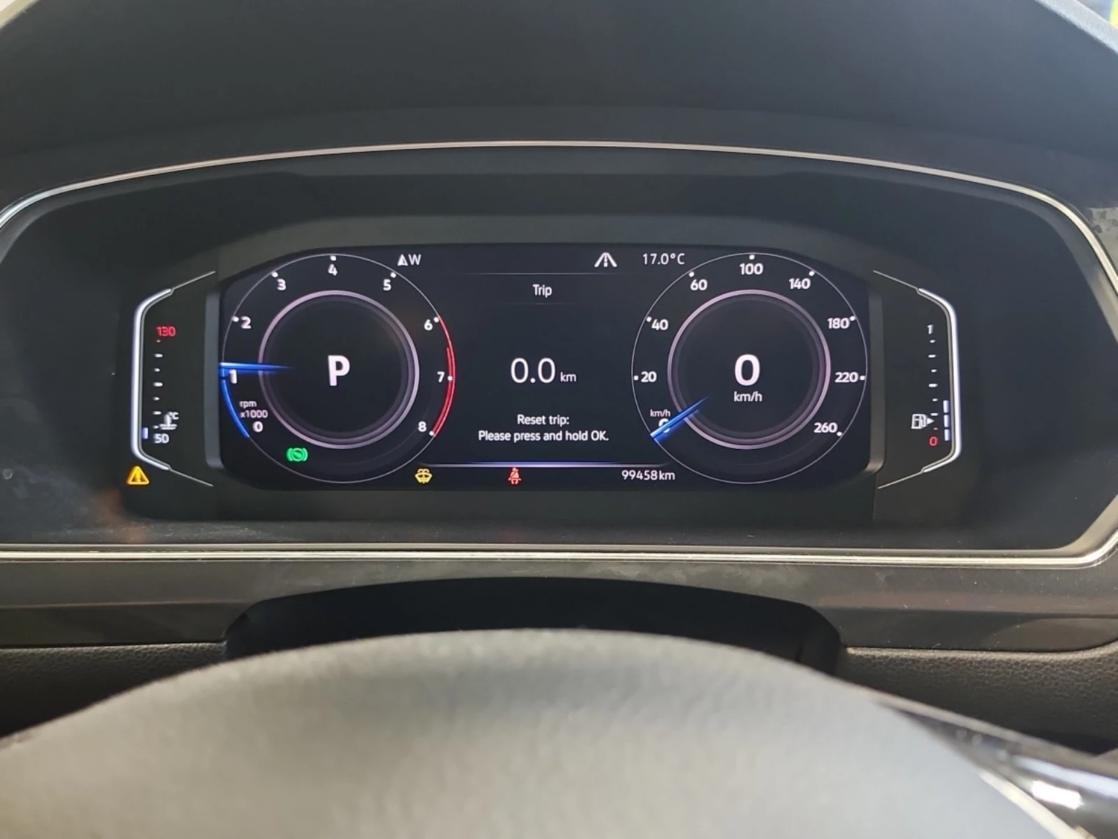 VW Tiguan / HIGHLINE / ПАНОРАМА / 2 КЛЮЧА / CARFAX , снимка 12 - Автомобили и джипове - 56114747