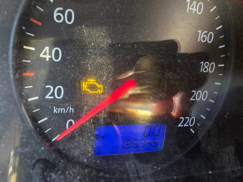 VW T5 1.9 TDI BRS, снимка 9 - Бусове и автобуси - 50546196