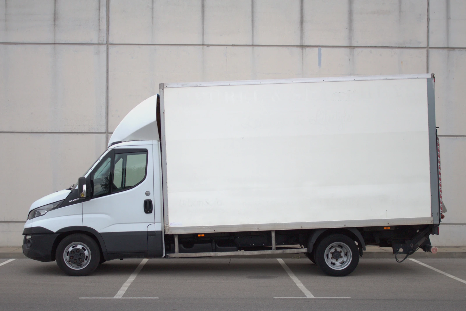 Iveco Daily 35S16/падащ борд/фургон/климатик - изображение 3