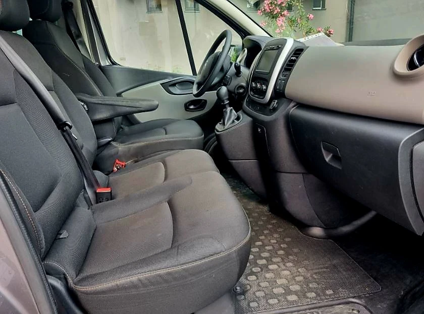 Renault Trafic 1.6 Lon, снимка 5 - Бусове и автобуси - 55159775