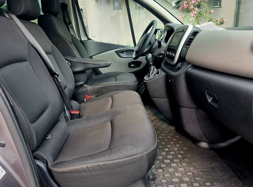 Renault Trafic 1.6 Lon, снимка 6 - Бусове и автобуси - 55159775