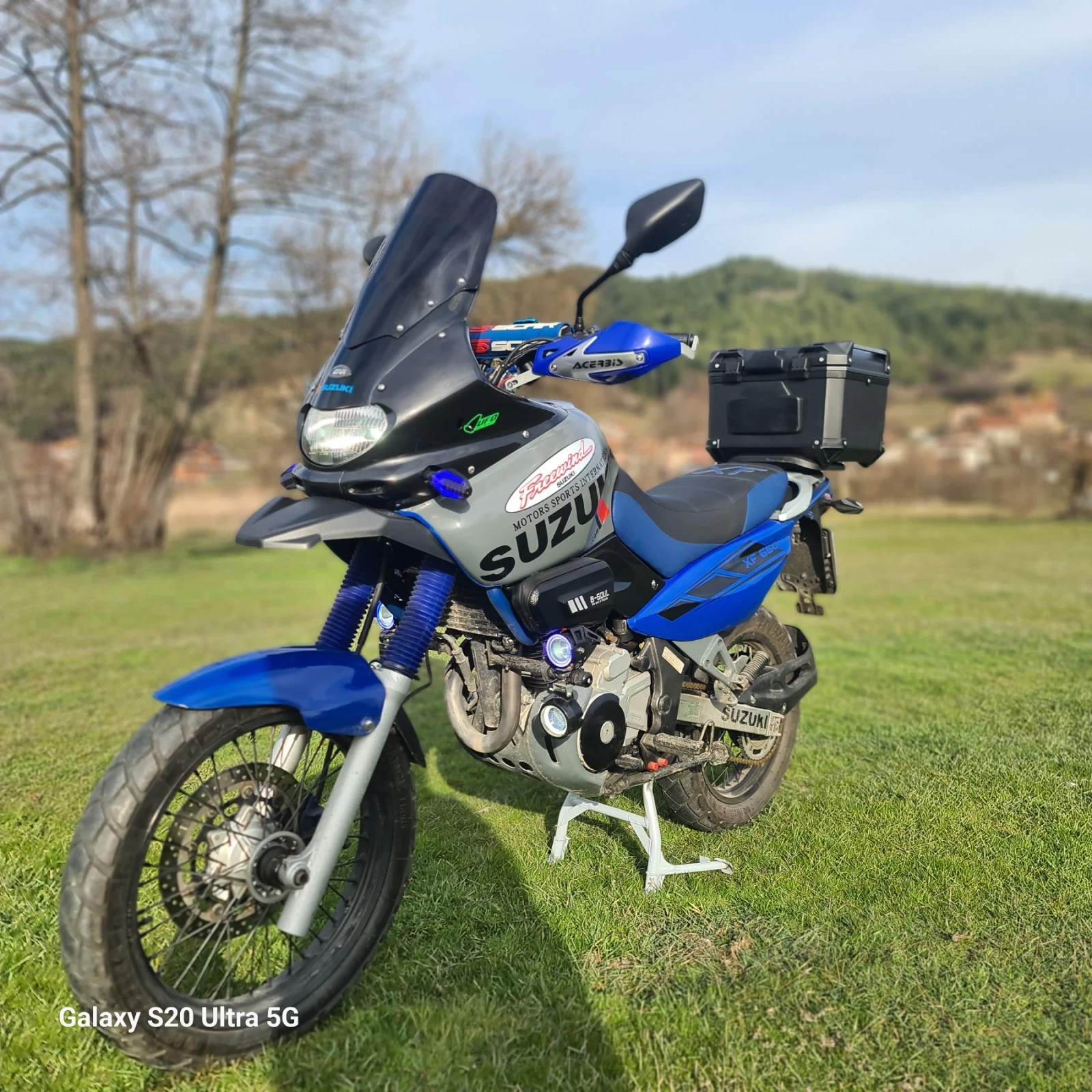 Suzuki XF  - изображение 4