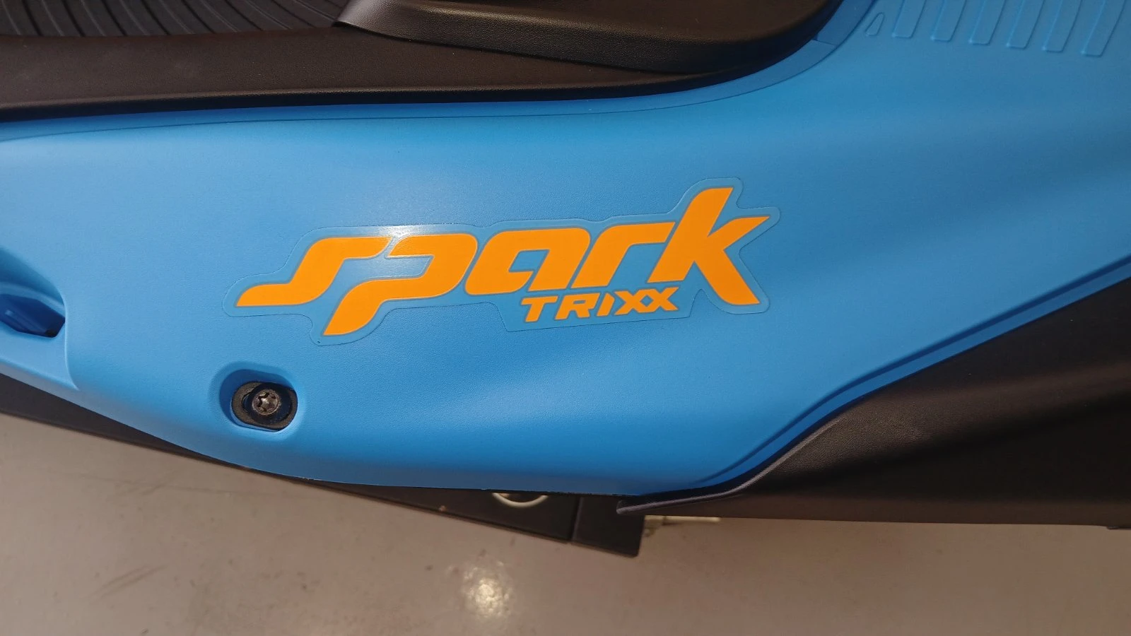 Джет Bombardier Sea Doo Spark Trixx 90, снимка 8 - Воден транспорт - 55412601