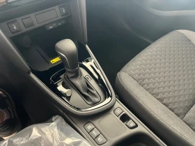 Toyota Yaris Cross Chic , снимка 10