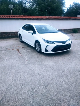 Toyota Corolla 1, 8hybrid | Mobile.bg    2