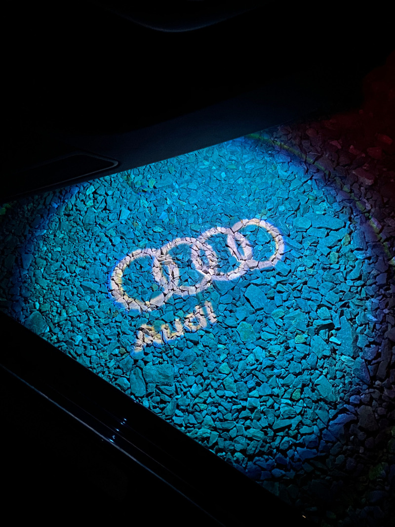 Audi A4, снимка 13 - Автомобили и джипове - 45457205