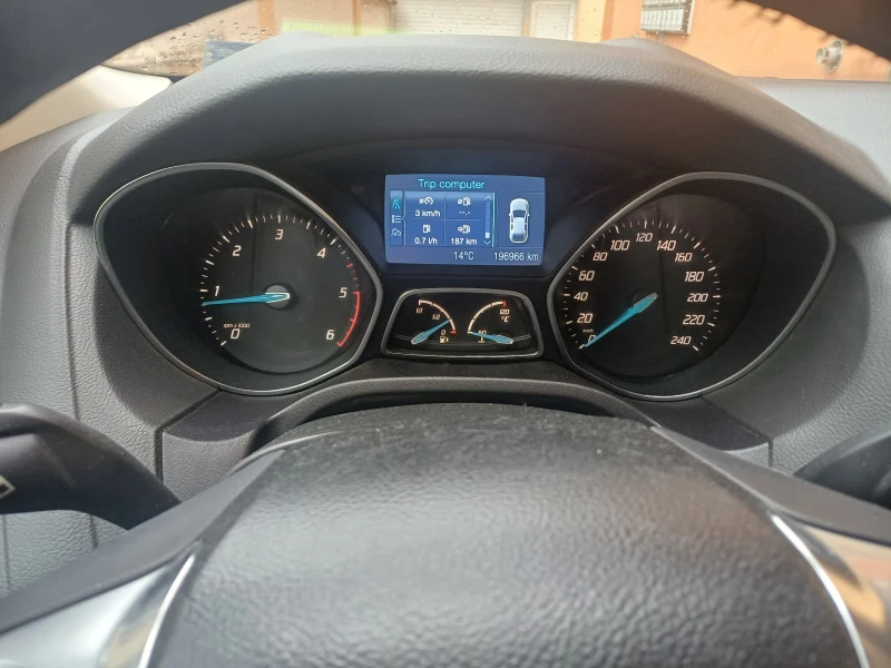 Ford Focus, снимка 7 - Автомобили и джипове - 46645075