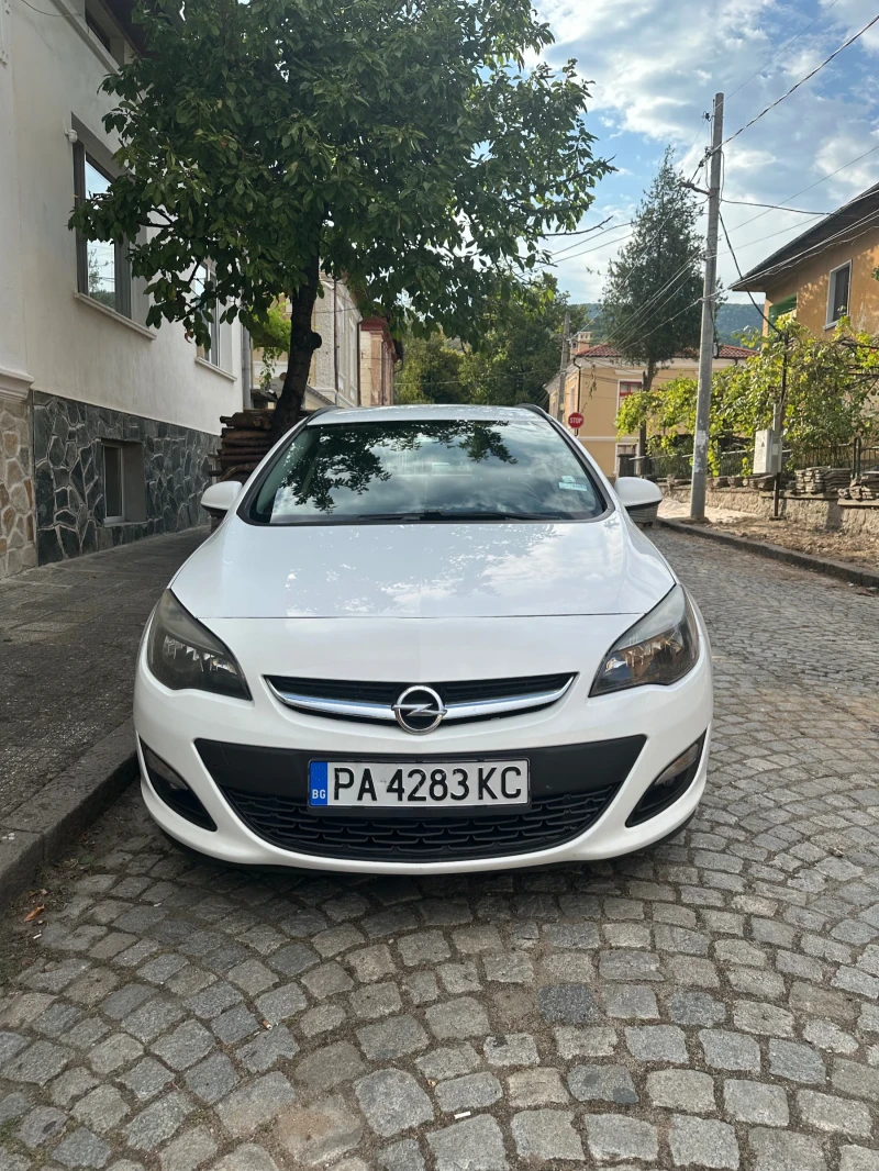 Opel Astra, снимка 1 - Автомобили и джипове - 47297093