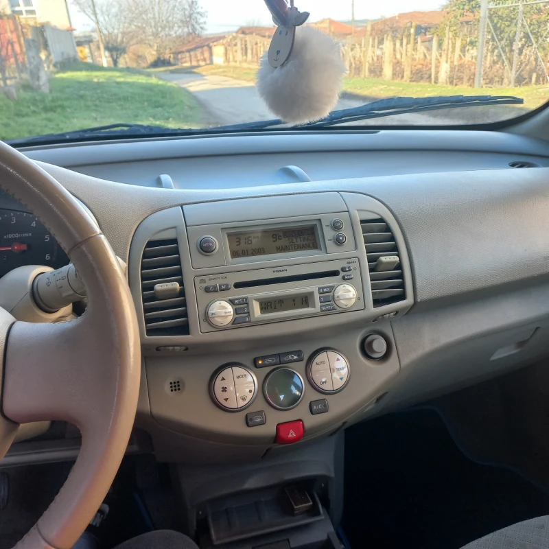 Nissan Micra 1.5 dci, снимка 13 - Автомобили и джипове - 48026685