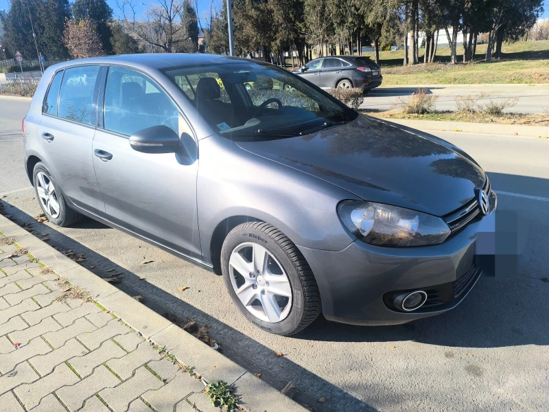 VW Golf 1.6 TDI, снимка 1 - Автомобили и джипове - 48415939