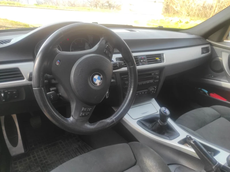 BMW 320 М пакет, снимка 8 - Автомобили и джипове - 49271999