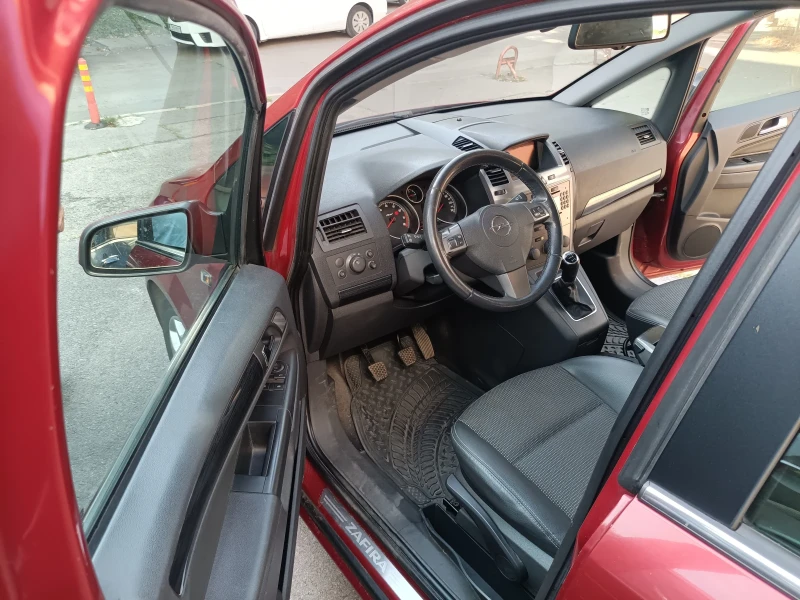 Opel Zafira, снимка 3 - Автомобили и джипове - 49583117