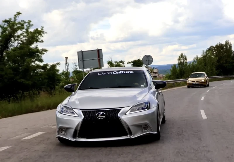 Lexus IS 250 Ръчна