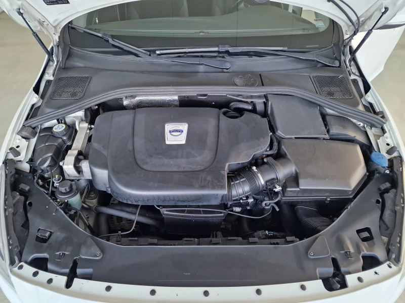 Volvo V60 2.0 163kc EURO 5A, снимка 14 - Автомобили и джипове - 52884982