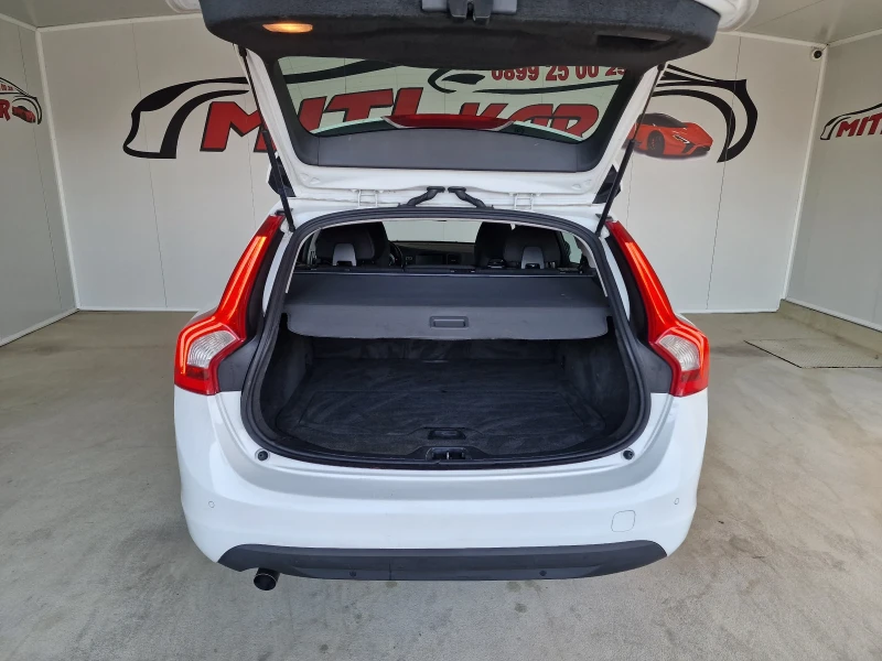 Volvo V60 2.0 163kc EURO 5A, снимка 7 - Автомобили и джипове - 52884982
