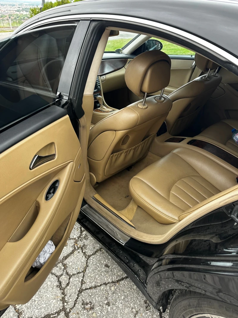 Mercedes-Benz CLS 320 3.2CDI, снимка 6 - Автомобили и джипове - 52929528