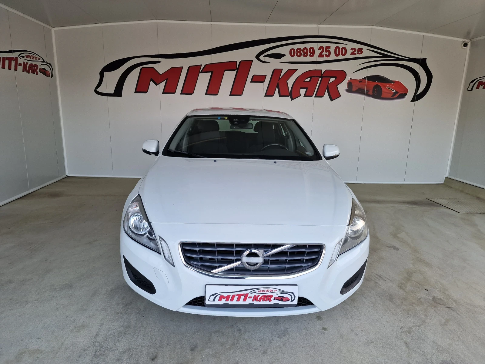 Volvo V60 2.0 163kc EURO 5A, снимка 1
