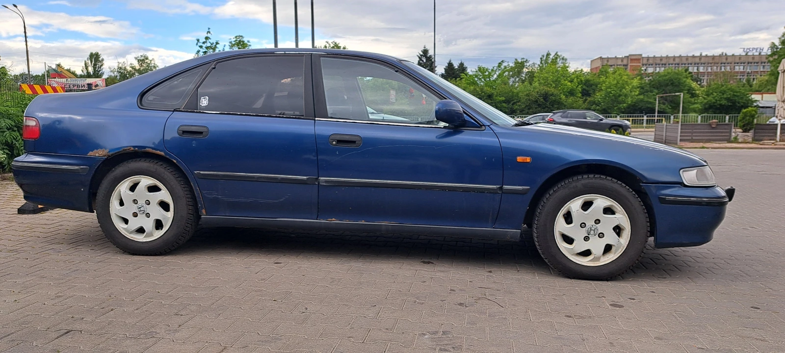 Honda Accord 1.8I 16V - изображение 2