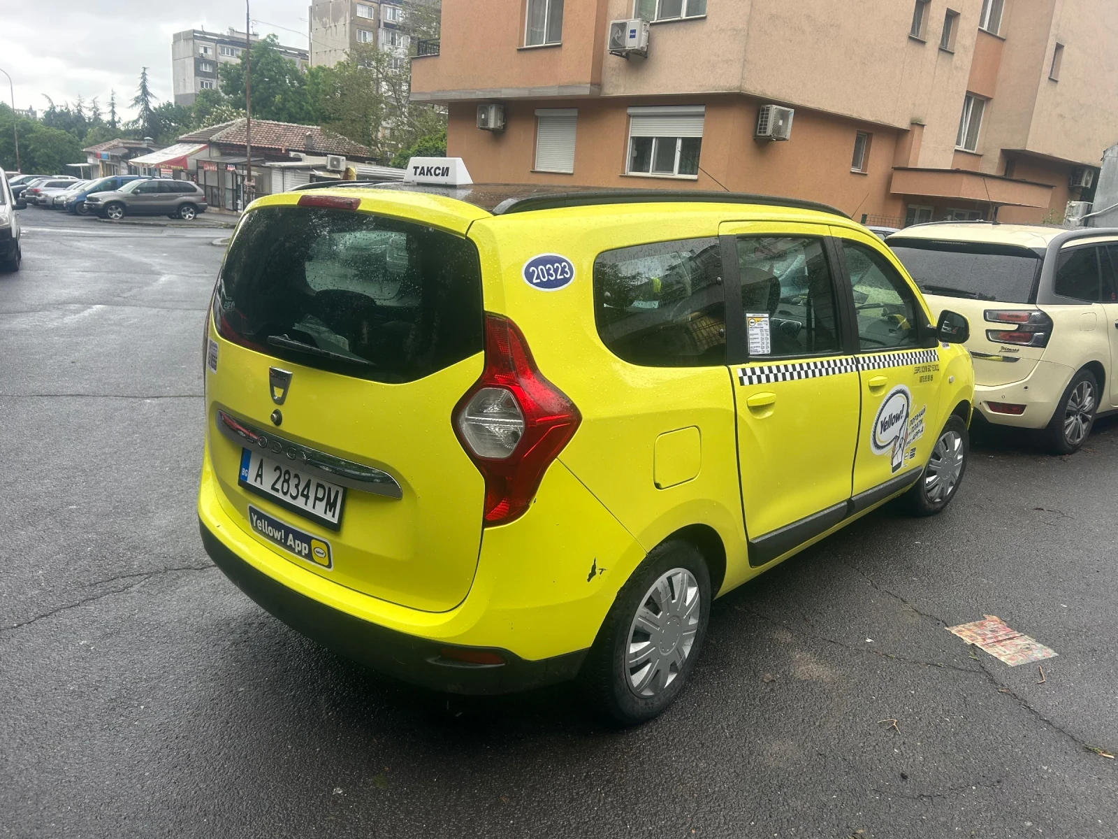 Dacia Lodgy 1.2TCI - изображение 3