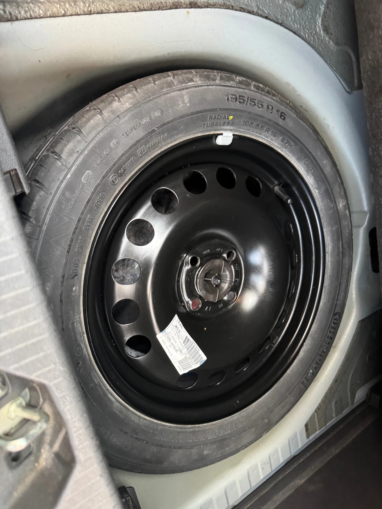 Opel Corsa D - изображение 10