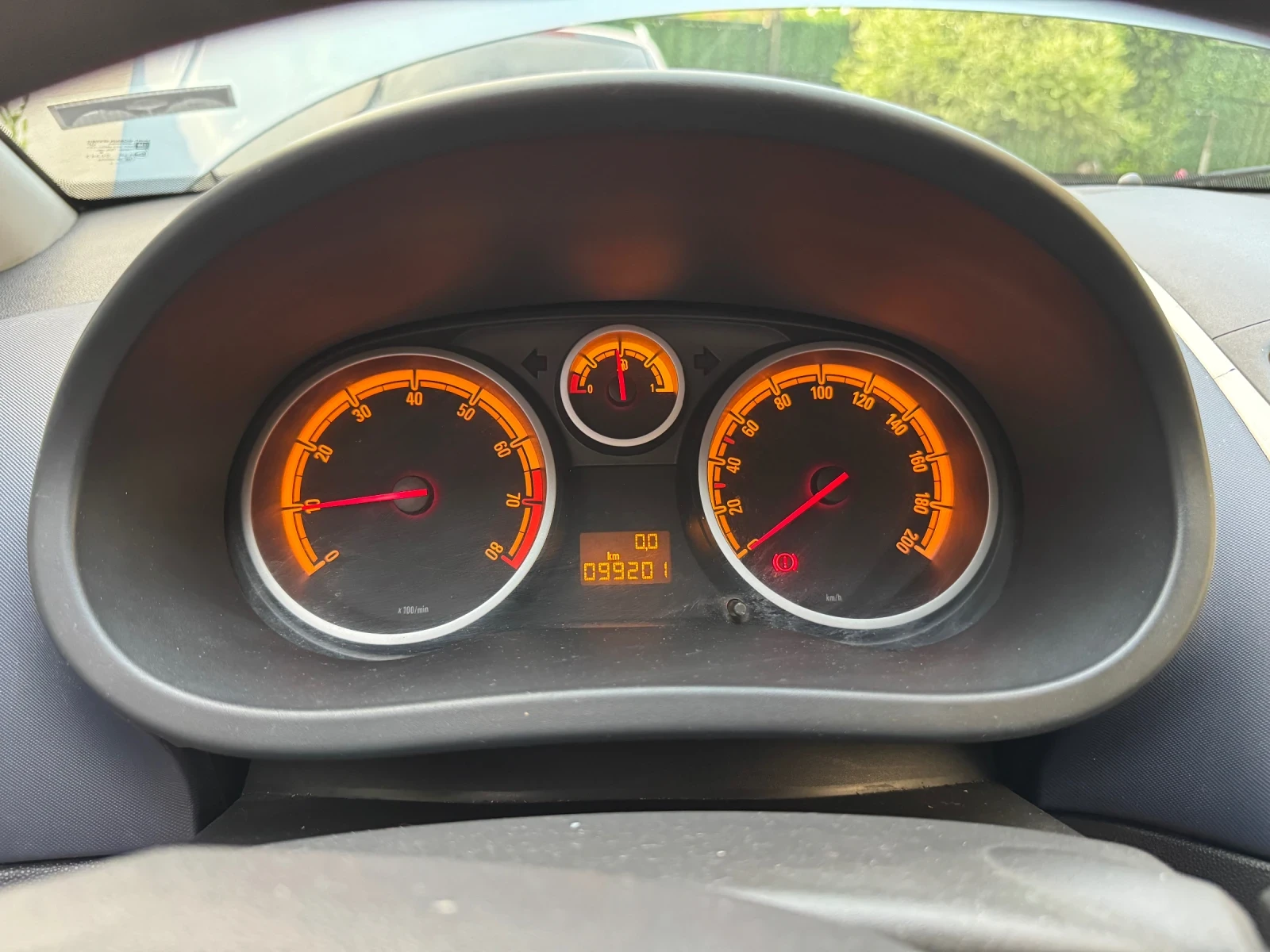 Opel Corsa D - изображение 9