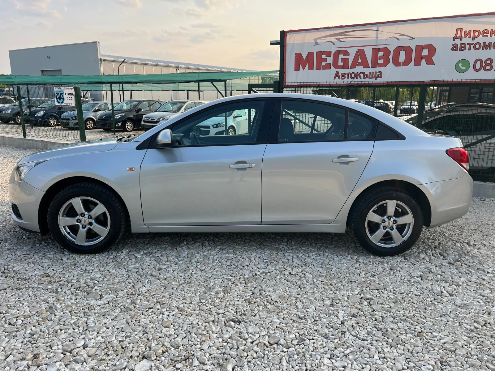 Chevrolet Cruze 1.6i 16v/113p.s-EURO 5 - изображение 7